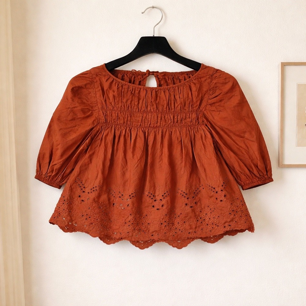 MNG Eyelet Smocked Blouse Womens Large Burnt Orange Rust Boho‎ Puff Sleeve Top